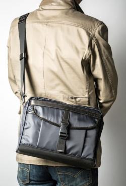 55710 INNFITH 【ＩＮＣＩＴＥ】ショルダーバッグ