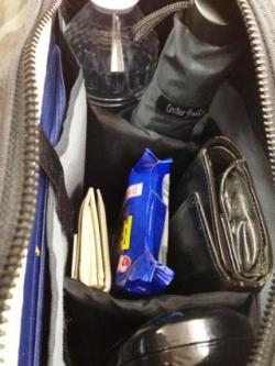 55710 INNFITH 【ＩＮＣＩＴＥ】ショルダーバッグ