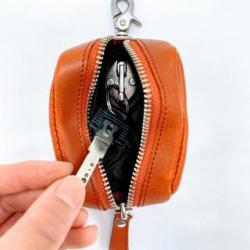 551405 INNFITH BORSA? キーケース